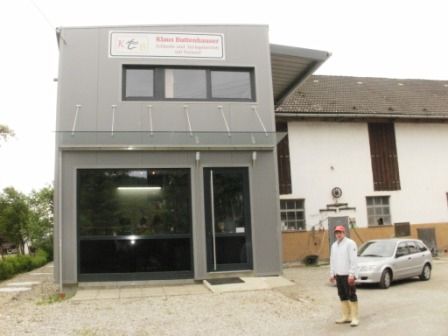 Firmengebäude